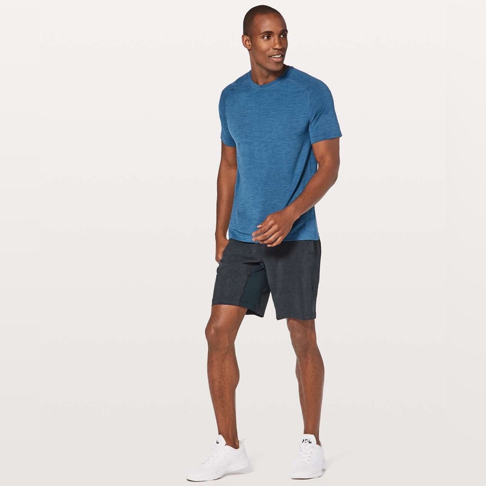 Lululemon T.H.E. Short Linerless 9" - Picture 2 of 8